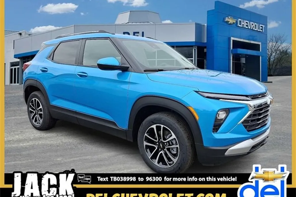 2026 Chevrolet Trailblazer LT photo 1