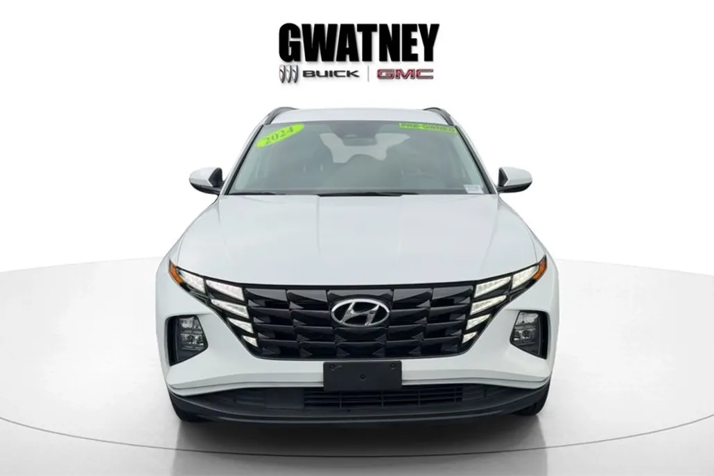 2024 Hyundai Tucson SEL photo 1