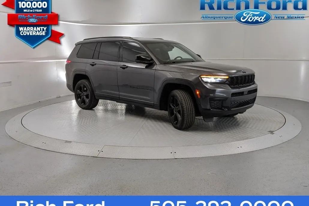 2022 Jeep Grand Cherokee Altitude photo 1