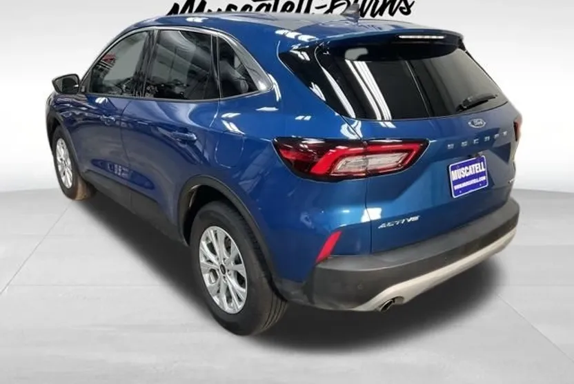 2023 Ford Escape Active photo 1