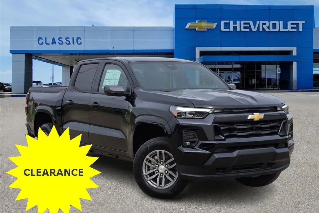 2025 Chevrolet Colorado Work Truck LT photo 1