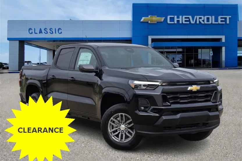 2025 Chevrolet Colorado Work Truck LT photo 1