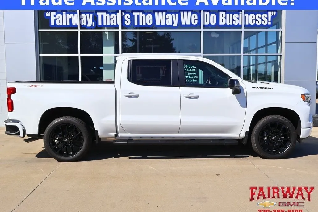 2026 Chevrolet Silverado 1500 RST photo 1