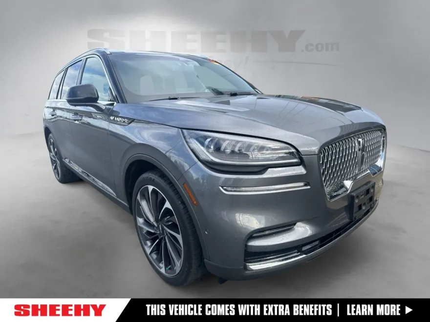 2022 Lincoln Aviator Reserve photo 1