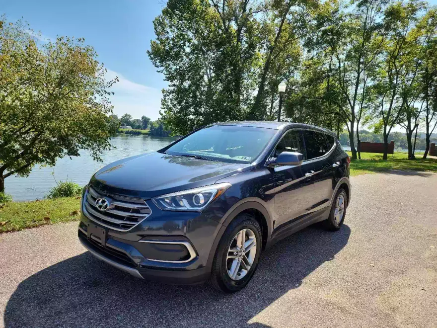 2018 Hyundai Santa Fe Sport Base photo 1