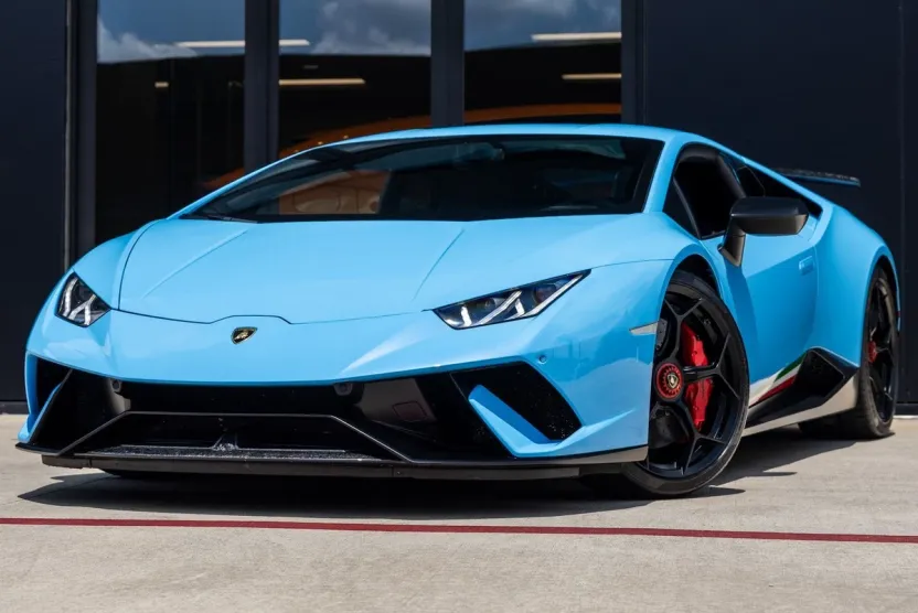 2018 Lamborghini Huracan Performante photo 1