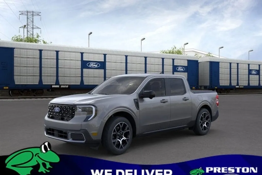 2025 Ford Maverick Lariat photo 1
