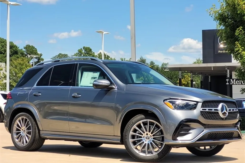 2025 Mercedes Benz GLE 350 4MATIC photo 1