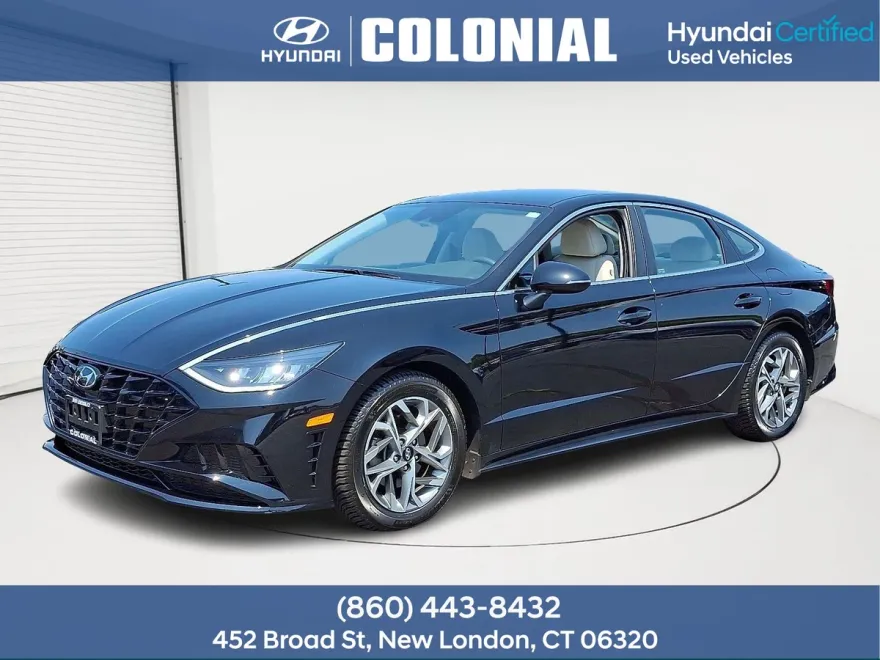 2022 Hyundai Sonata SEL photo 1