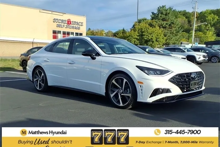 2023 Hyundai Sonata SEL Plus photo 1