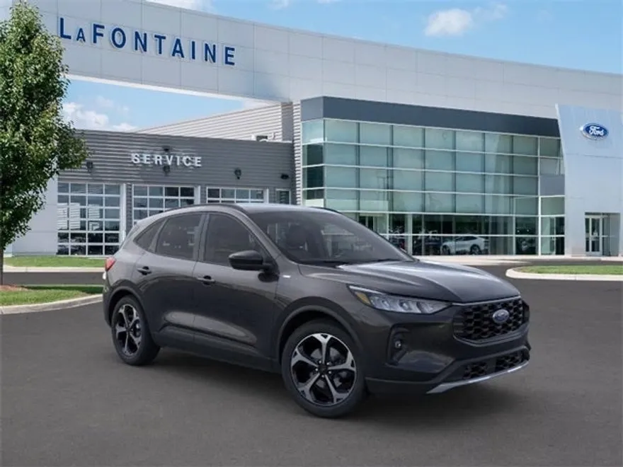 2025 Ford Escape Hybrid ST-Line Select photo 1
