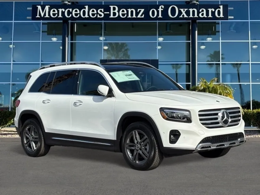 2026 Mercedes Benz GLB 250 4MATIC photo 1