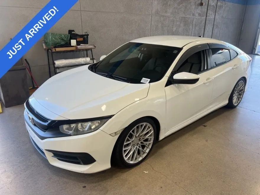 2018 Honda Civic LX photo 1
