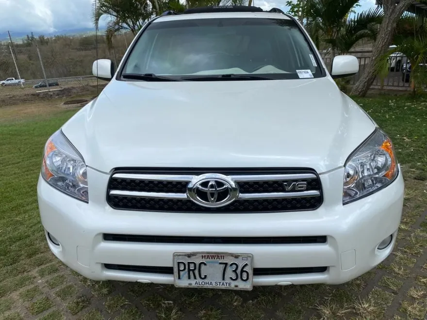 2007 Toyota RAV4 Limited photo 1