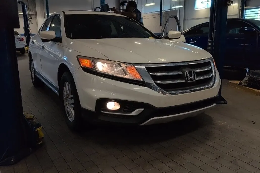 2014 Honda Crosstour EX-L photo 1