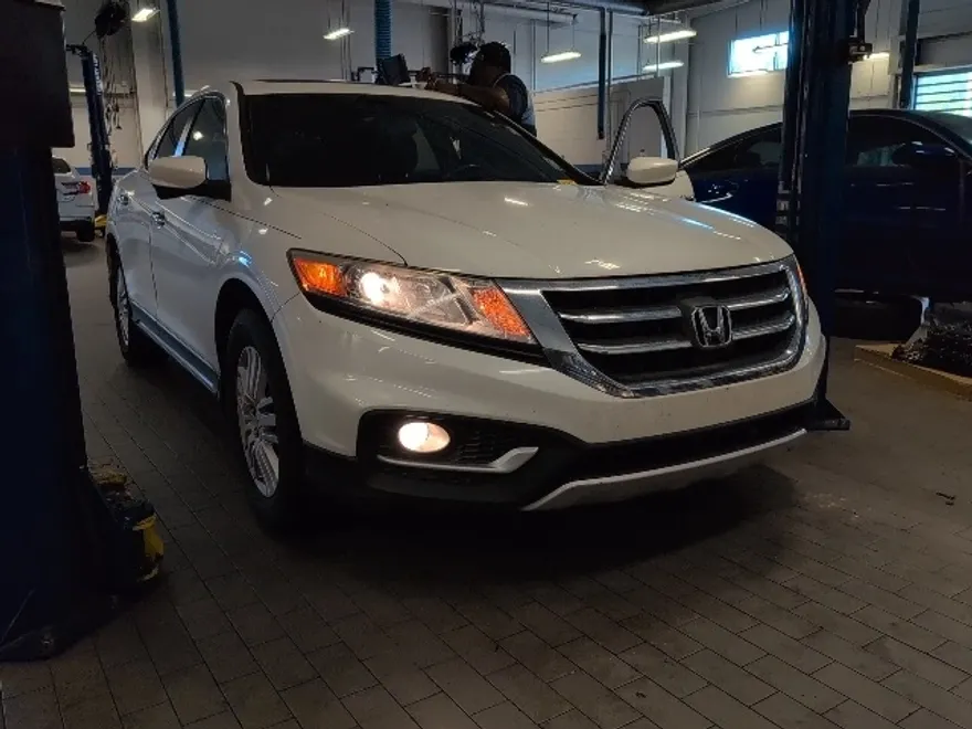 2014 Honda Crosstour EX-L photo 1