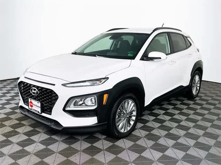 2021 Hyundai Kona SEL photo 1