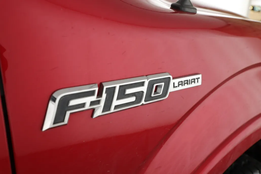2012 Ford F-150 Lariat photo 1