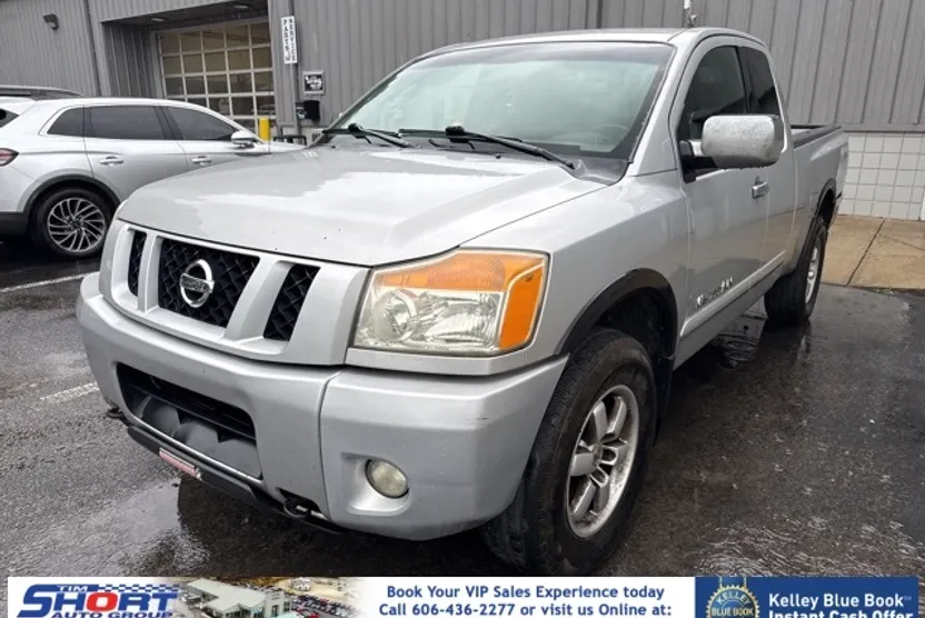 2008 Nissan Titan PRO-4X photo 1