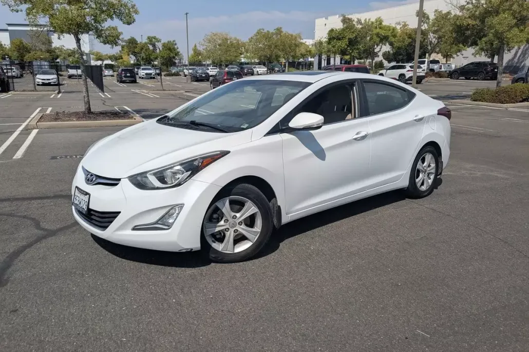 2016 Hyundai Elantra Value Edition photo 1