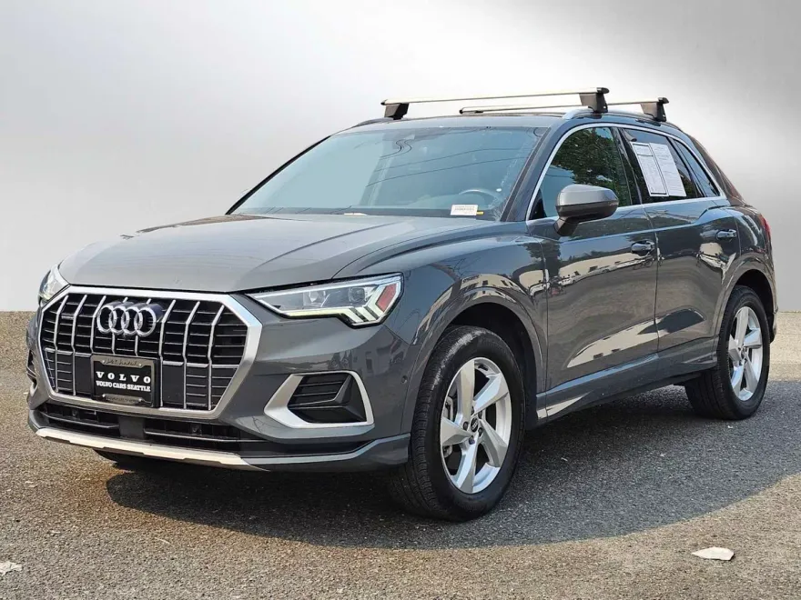2021 Audi Q3 40 TFSI Premium Plus photo 1