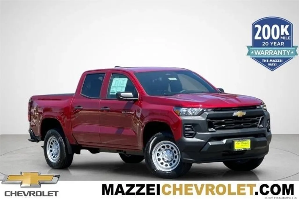 2025 Chevrolet Colorado LT photo 1