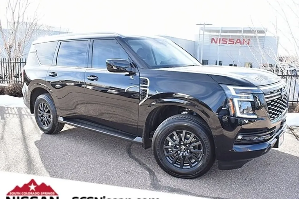 2025 Nissan Armada SV photo 1
