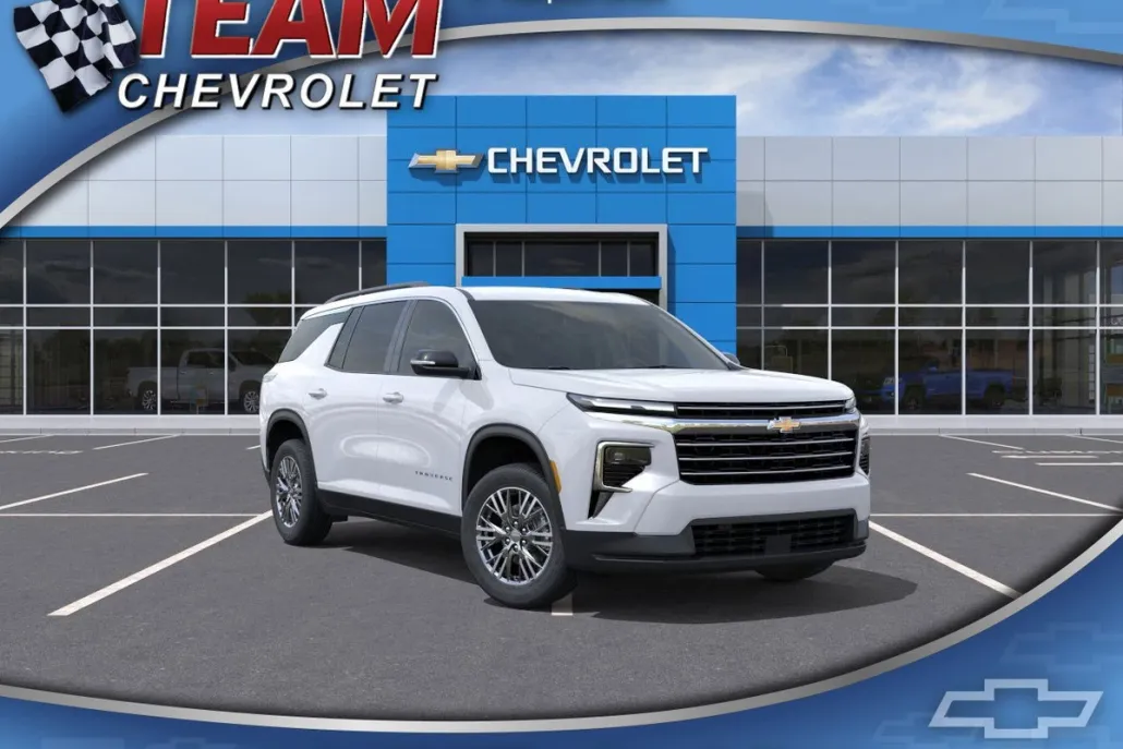 2026 Chevrolet Traverse photo 1