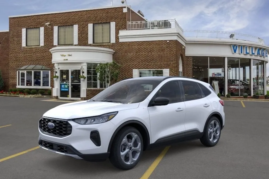 2025 Ford Escape ST-Line photo 1