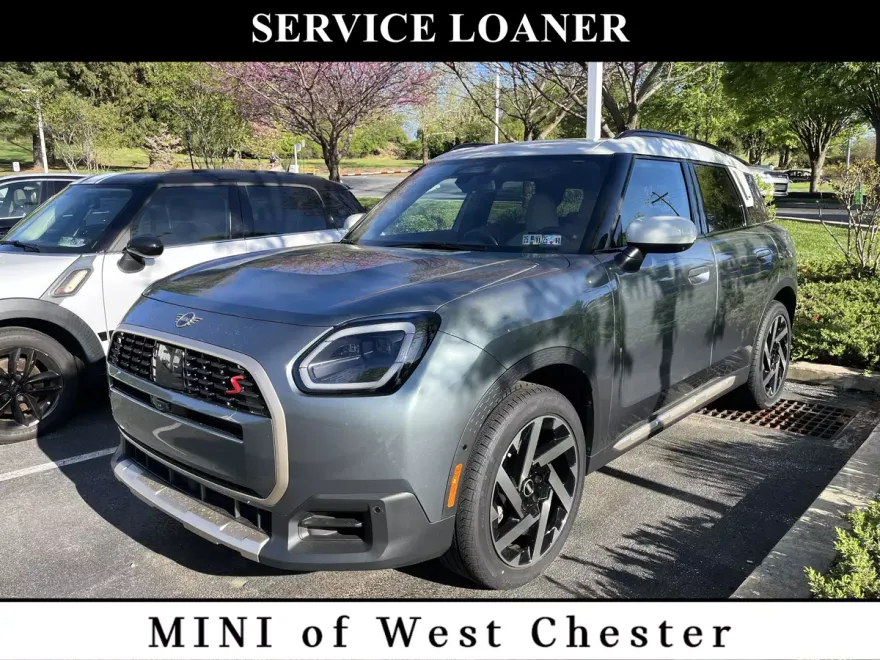 2025 Mini Cooper S ALL4 photo 1