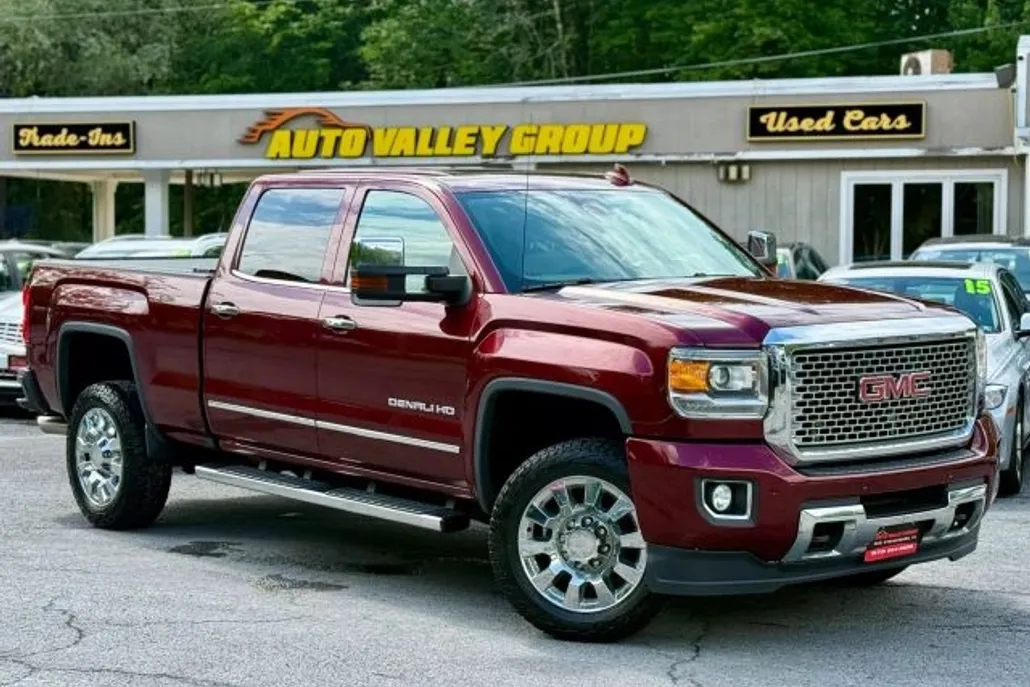 2016 Gmc Sierra 2500 HD Denali photo 1
