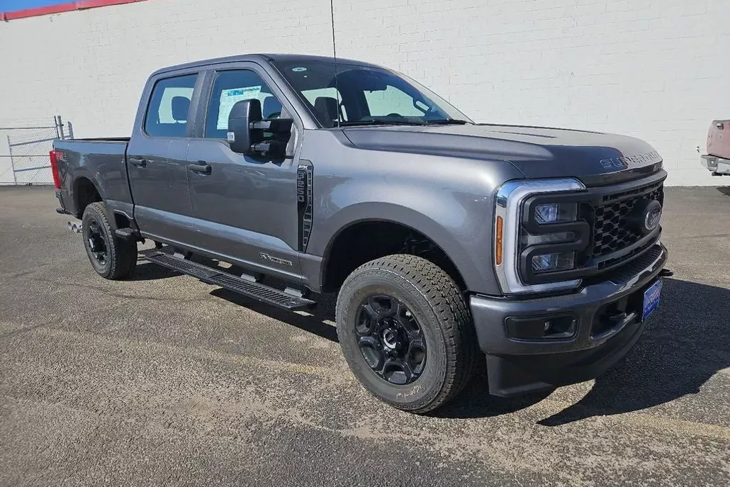 2026 Ford F-250 photo 1