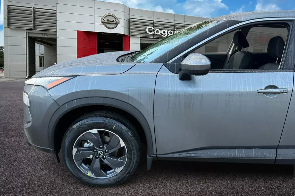 2026 Nissan Rogue SV photo 1