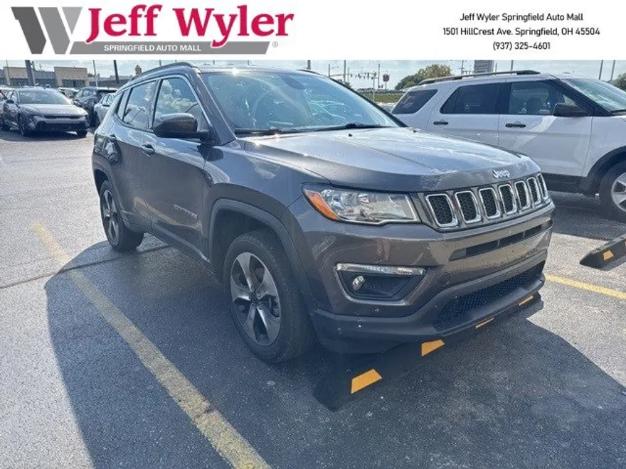 2018 Jeep Compass Latitude photo 1