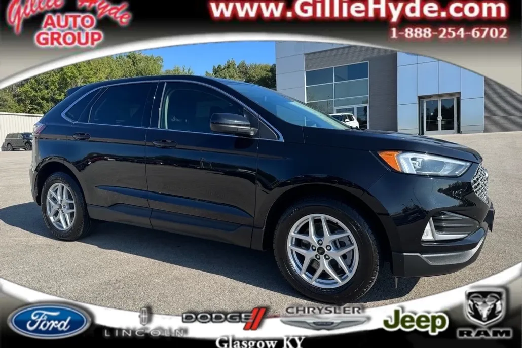 2023 Ford Edge SEL photo 1