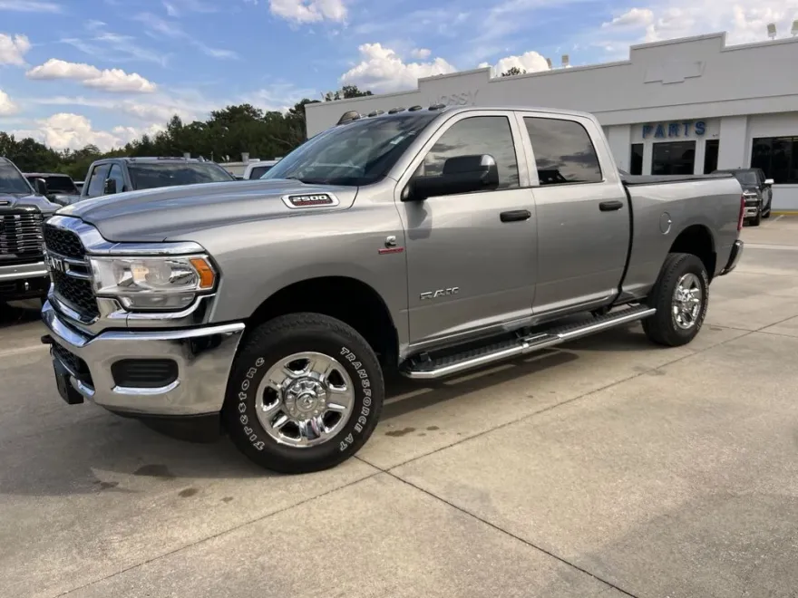 2022 Ram 2500 Tradesman photo 1