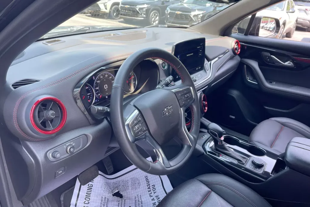 2023 Chevrolet Blazer RS photo 1