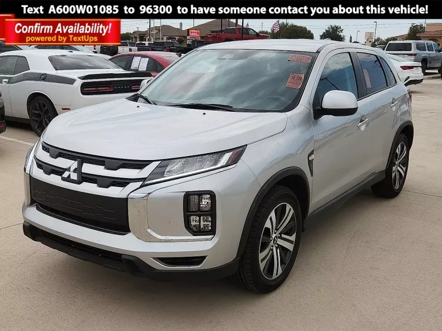 2024 Mitsubishi Outlander Sport LE photo 1