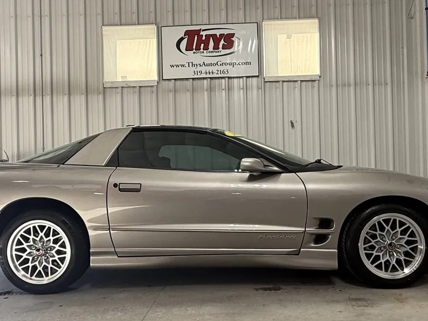 2002 Pontiac Firebird Convertible photo 1