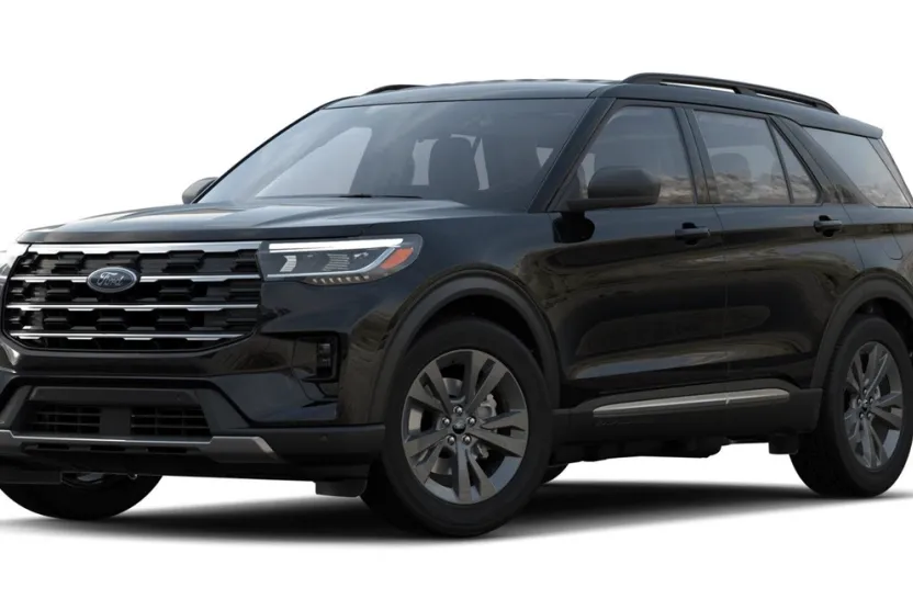2025 Ford Explorer photo 1