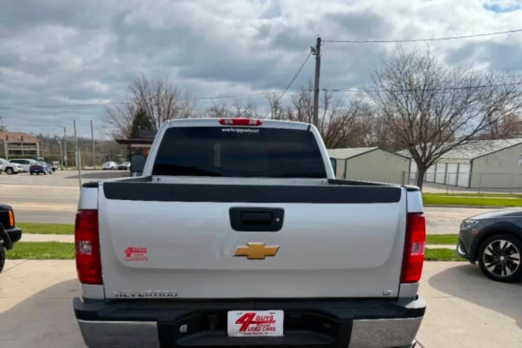 2012 Chevrolet Silverado 2500HD LT photo 1