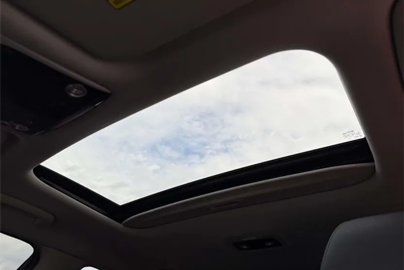 2021 Kia Seltos EX photo 1