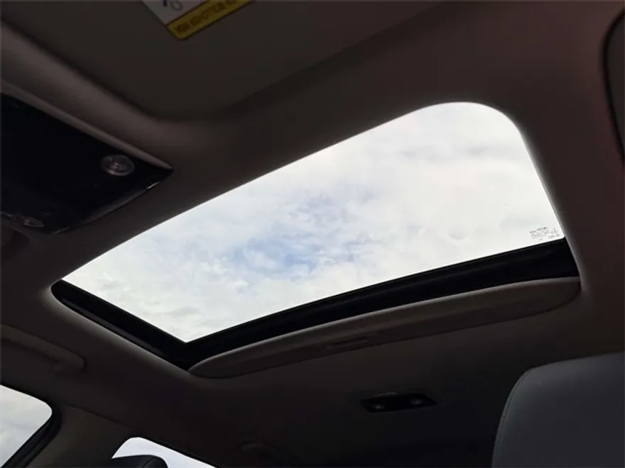 2021 Kia Seltos EX photo 1