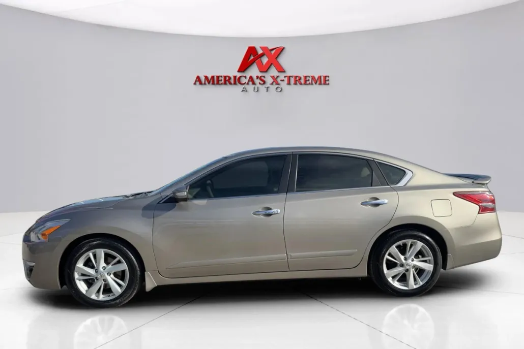 2013 Nissan Altima 2.5 SL photo 1