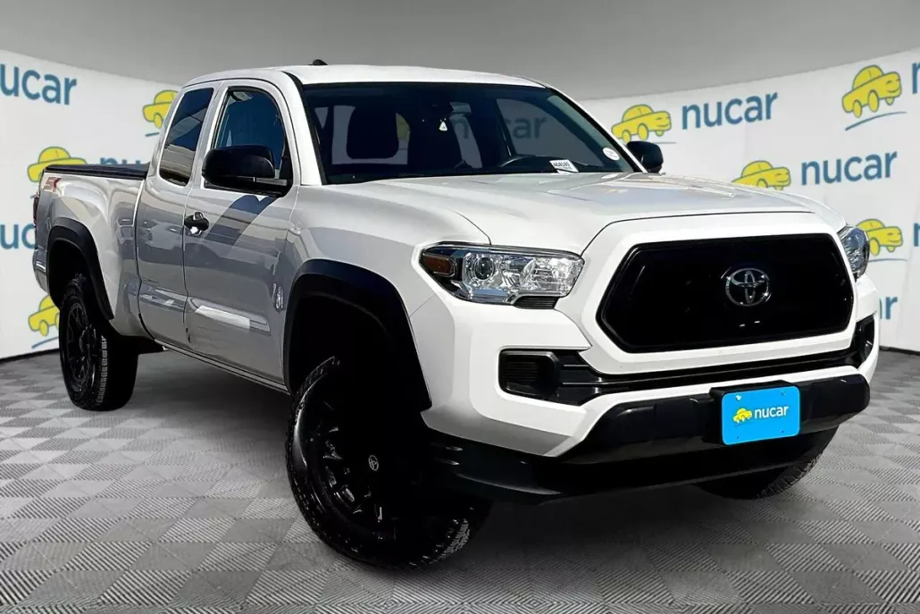 2022 Toyota Tacoma SR 4x4 photo 1