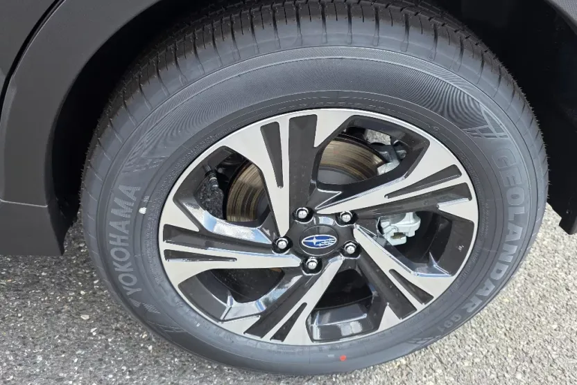 2025 Subaru Crosstrek Premium photo 1