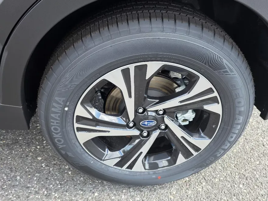 2025 Subaru Crosstrek Premium photo 1