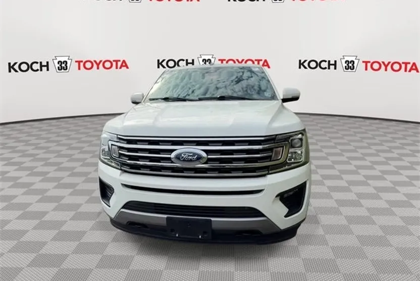 2021 Ford Expedition XLT photo 1