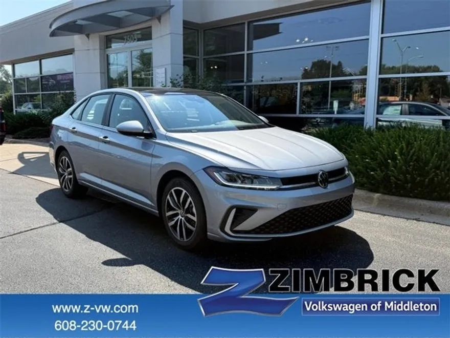 2025 Volkswagen Jetta SE photo 1