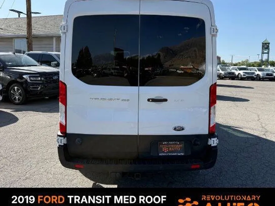 2019 Ford Transit XLT photo 1